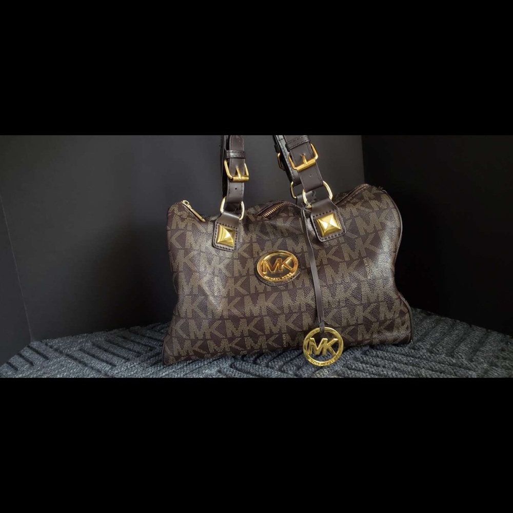 Michael Kors purse